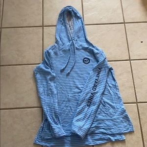 Vineyard vines hooded sweatshirt